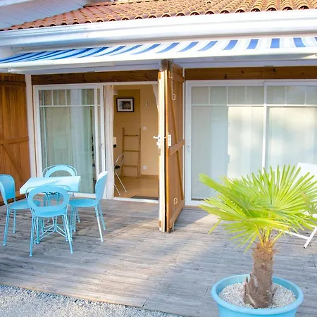 بيت للعطل Le Champ Libre